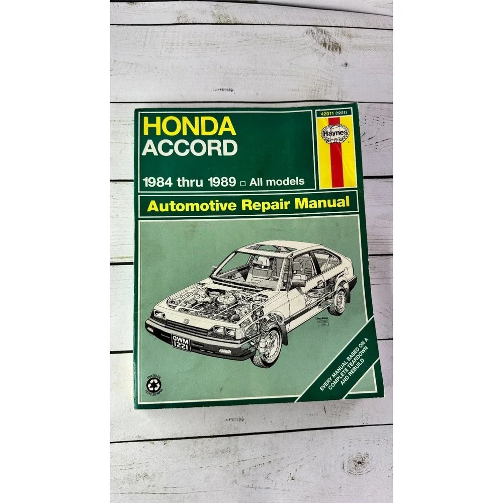 Lot 8 Haynes Auto Repair Manuals Honda Dodge Subaru GM Ford Chrysler